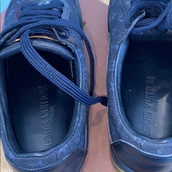 AUTHENTIC LV navy monogram canvas & leather sneaks - Picture 13 of 16